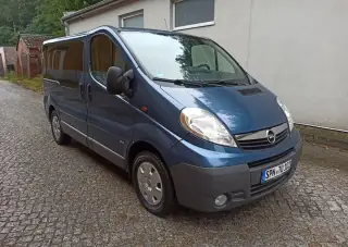 Opel VIVARO – 2013, 272 000 km