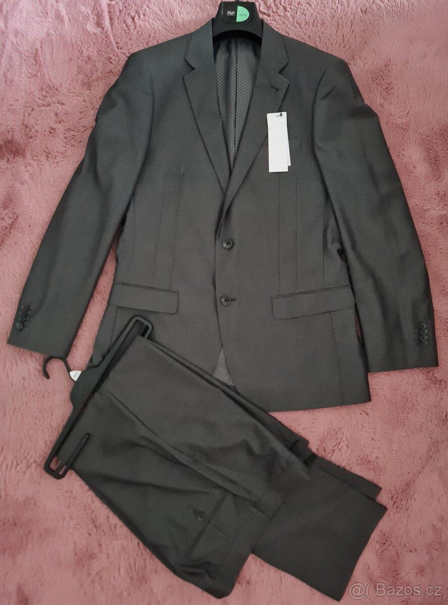 - NOVÝ pánský oblek F&F vel. 50/52