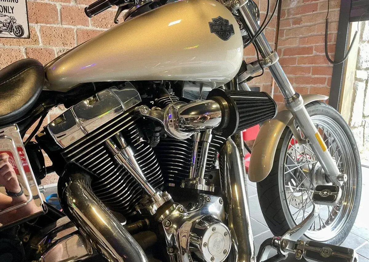 Harley Davidson Dyna Low Rider FXDLI 2005