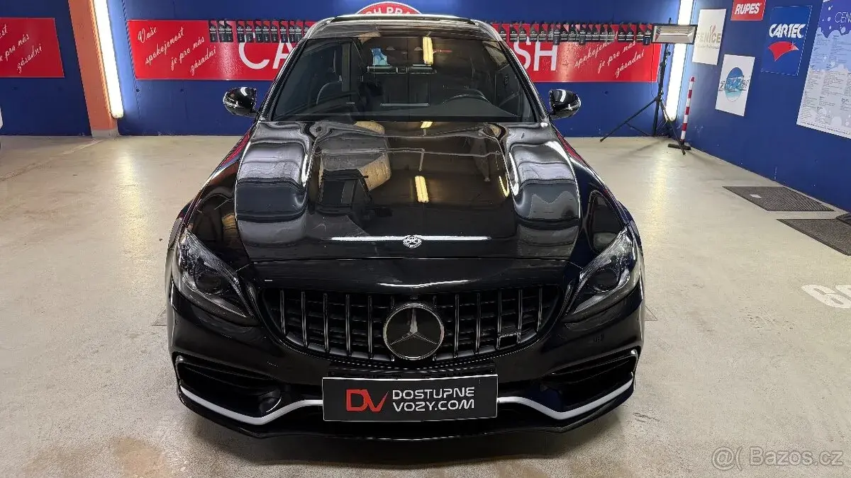 Mercedes-Benz C63S – 2018, 93 270 km