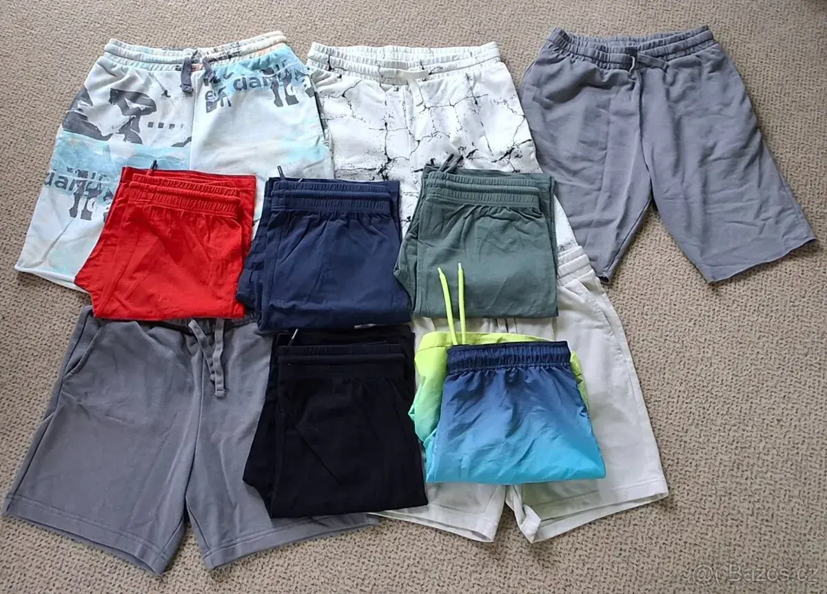 Kraťasy bavlněné chlapecké, tričko dlouhý rukáv 170 H&M
