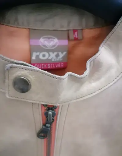 Roxy kožená bunda nová