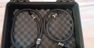Gryphon VIP, 2x1.0 m, XLR, org. balení