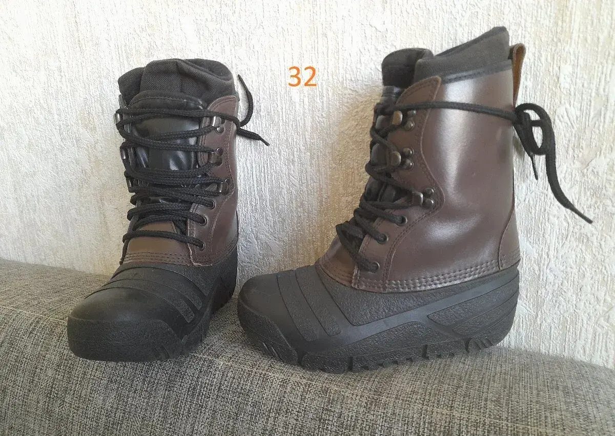 Dětské boty na snowboard 32