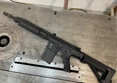 Airsoft SR25 od PJ - robustní celokov