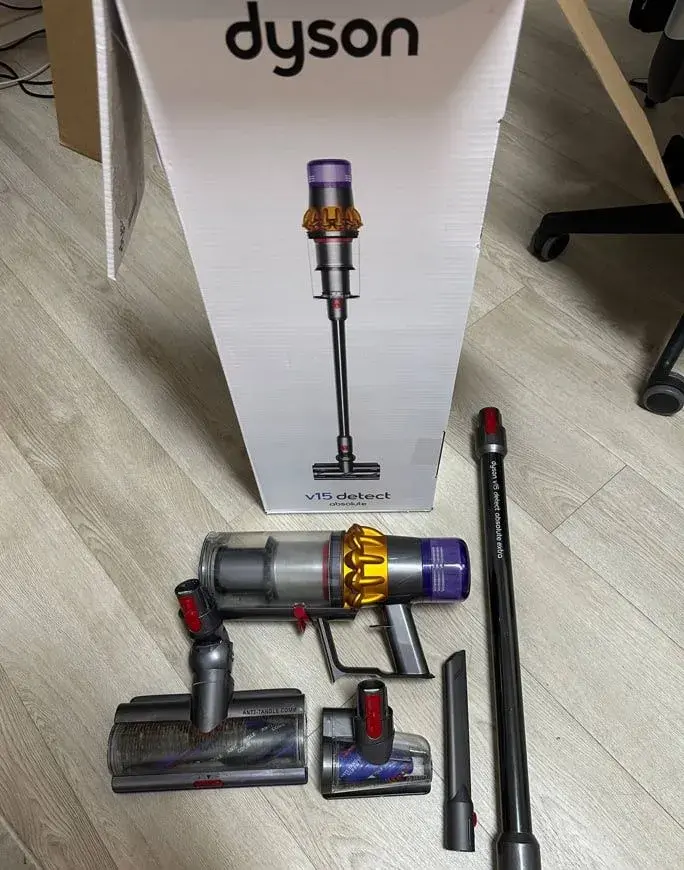 Dyson V15 Detect (bez baterie)