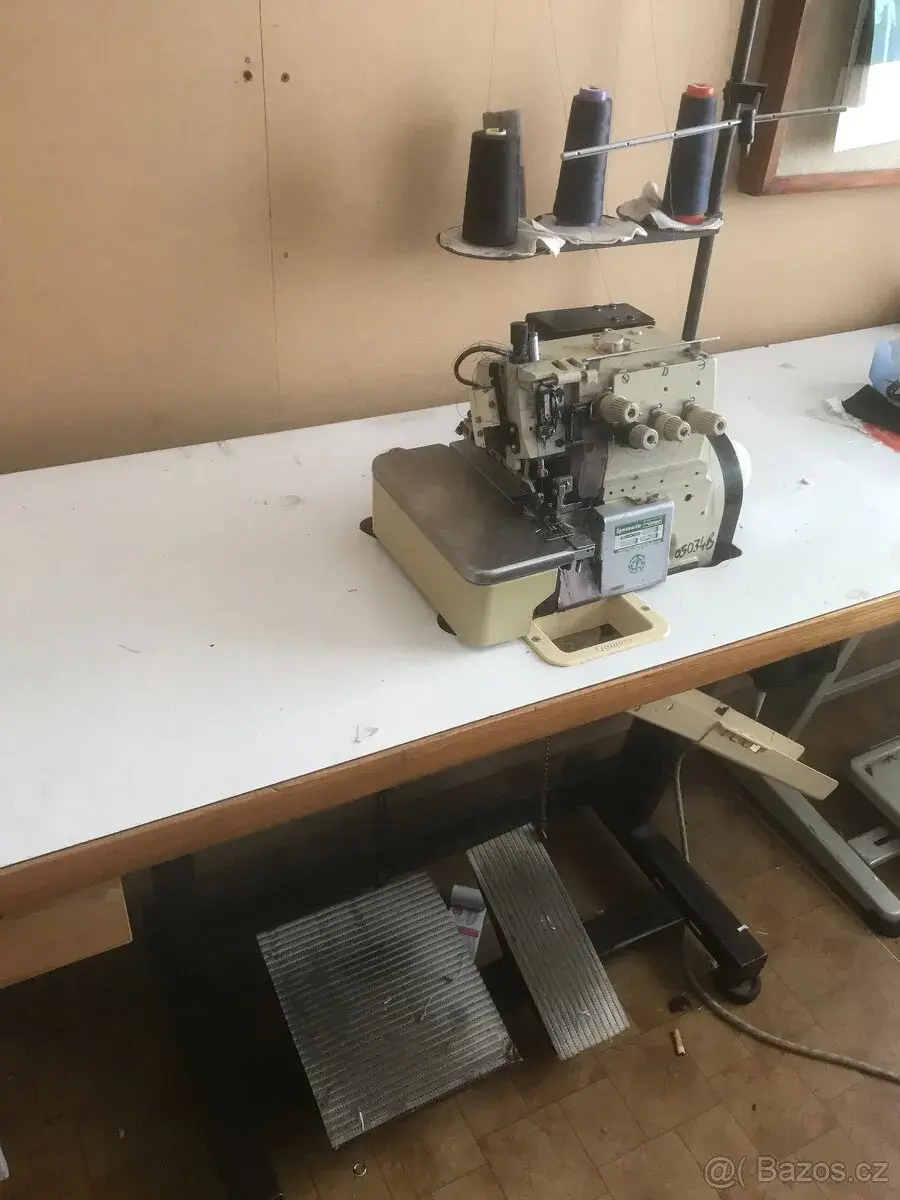 Průmyslový overlock