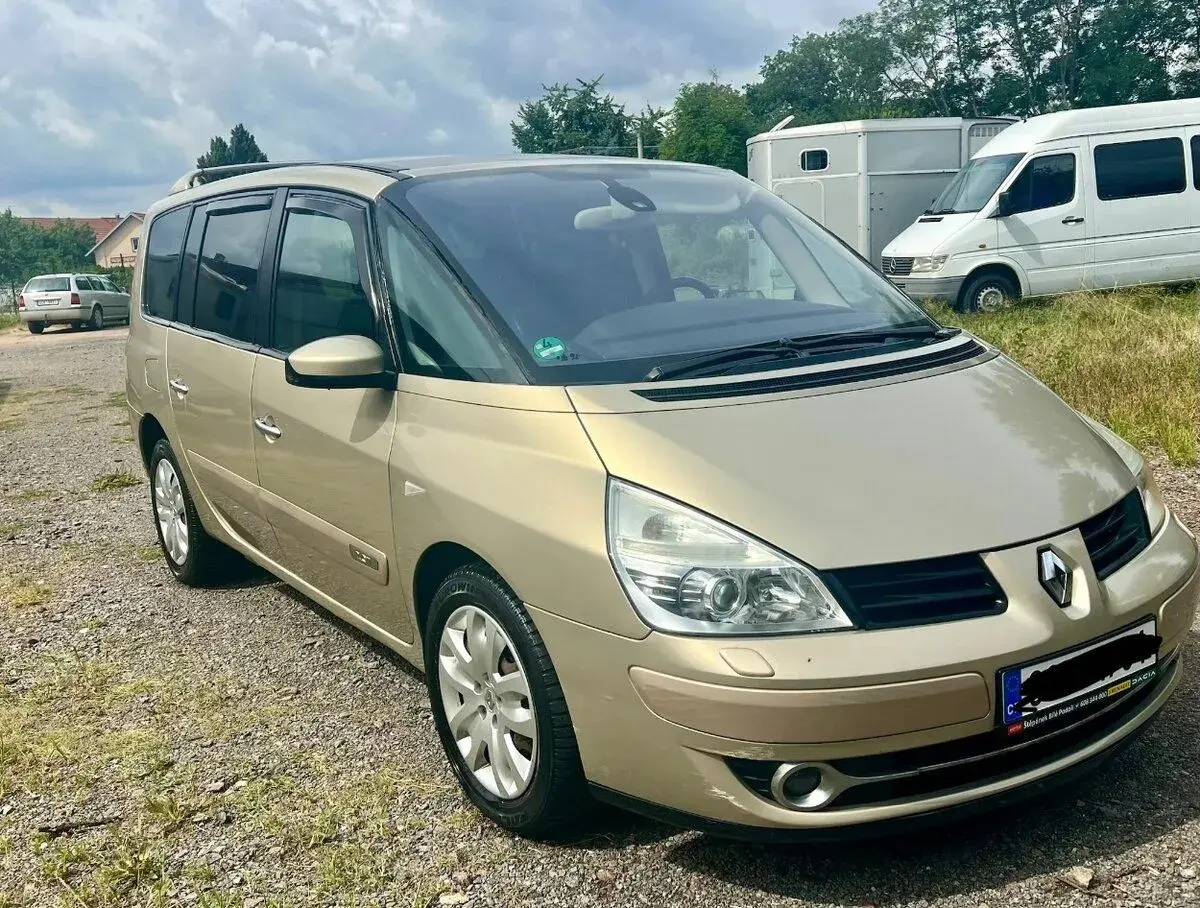 Grand Espace 2l benzin 125kw 197tkm cebia 7 míst