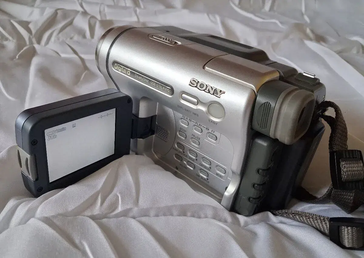 Rarita Sony DCR-TRV255E videokamera pro sběratele videokamer