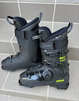 Fischer RC4 MV 110 X Vacuum Fit – STAV – 4× JETÉ
