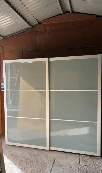 Ikea Pax šatní skřín š250 v236, světlé alu dveře