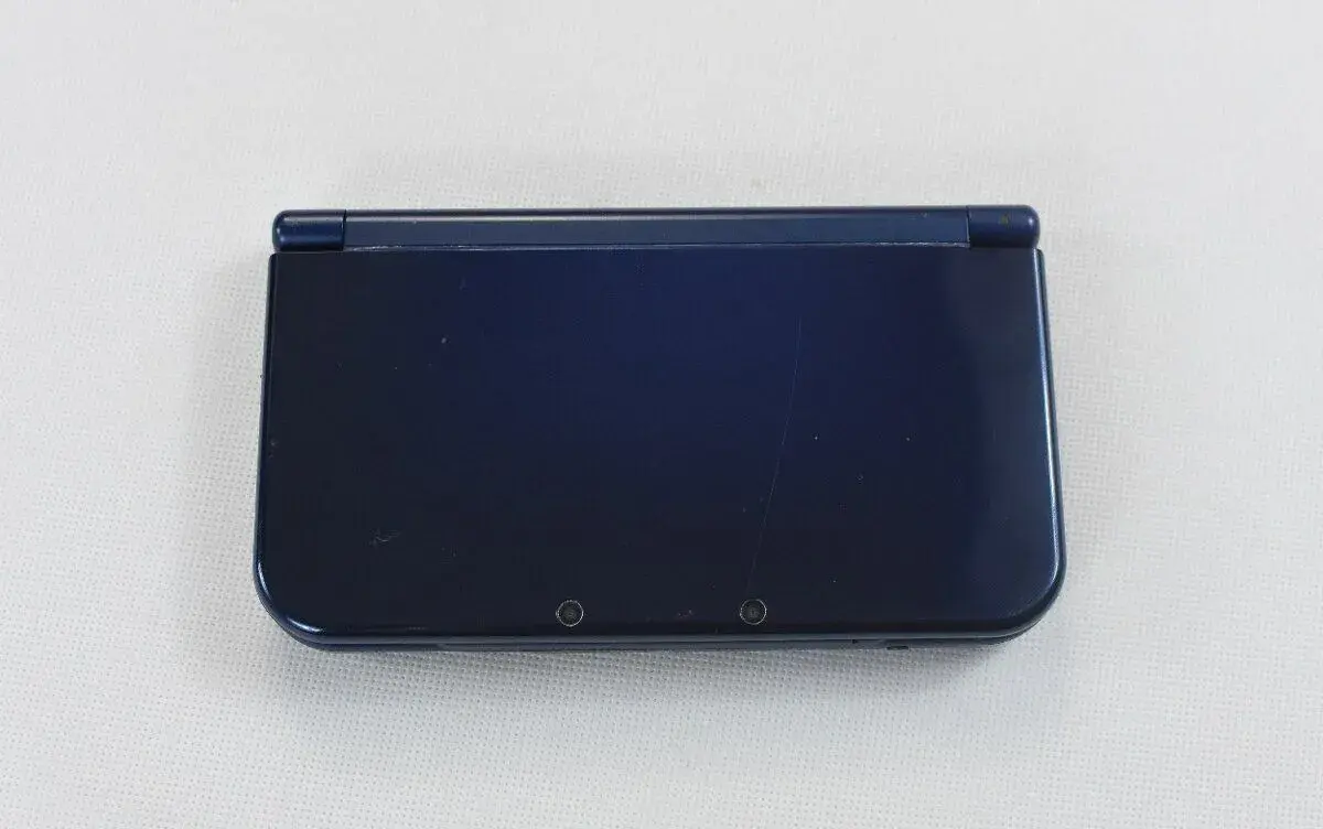 New Nintendo 3DS XL Metallic - Blue