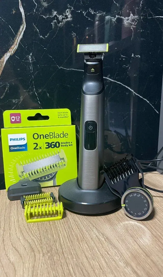 holící strojek Philips OneBlade