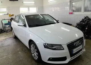 Audi A4 – 2011, 286 933 km