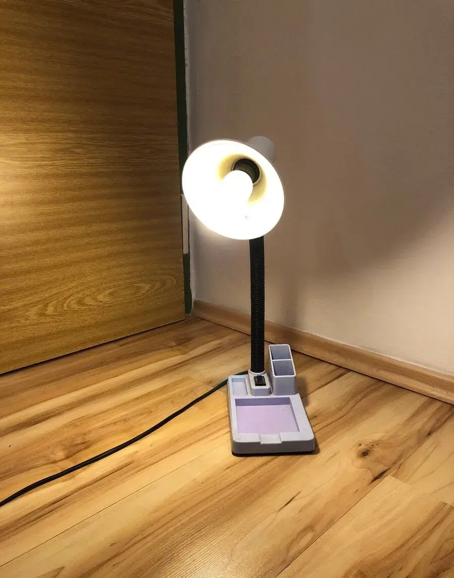 Stolní Lampa