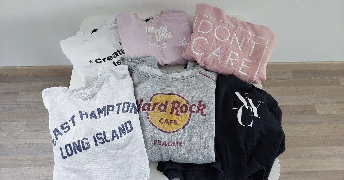 6x dívčí crop top, mikina s dlouhým rukávem, cca 15 let