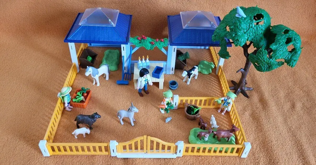 Playmobil 4344 – Zvířecí klinika / Zvířecí útulek