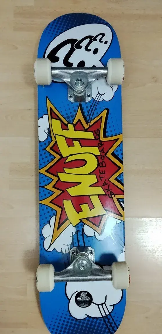 Skateboard