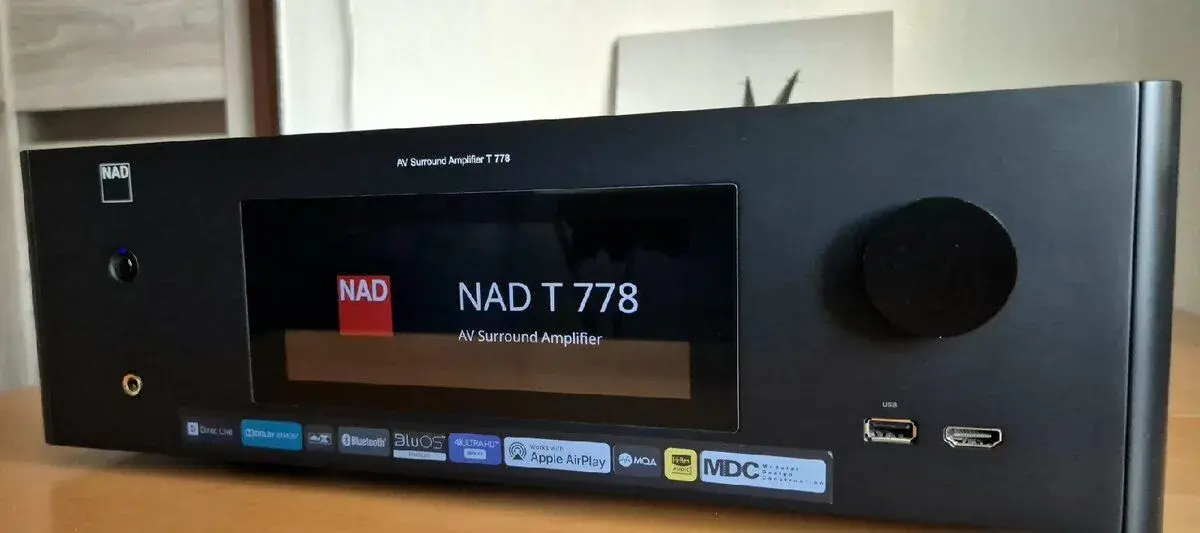 NAD T778