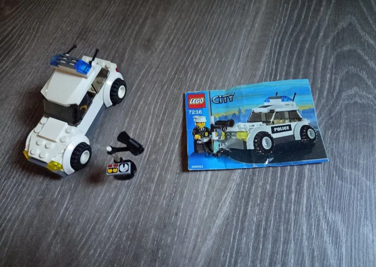 Lego 7236