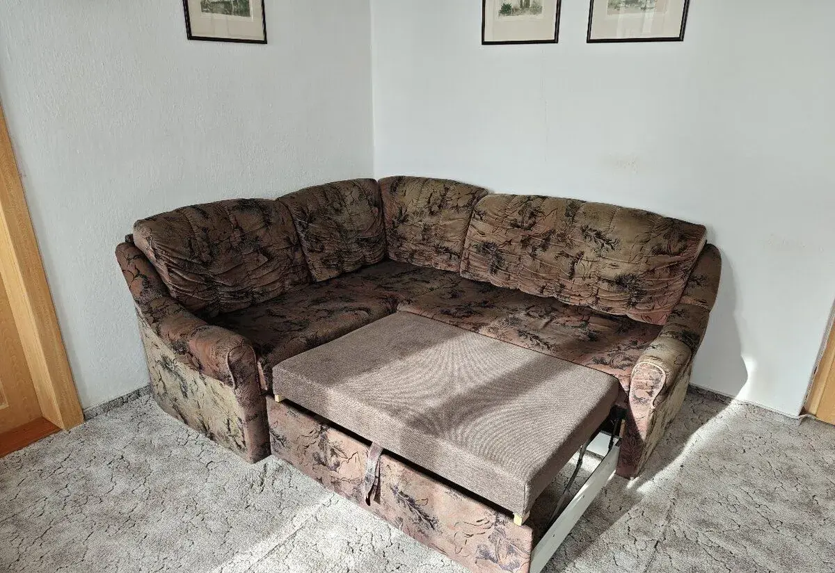 Rozkládací rohová sedací souprava