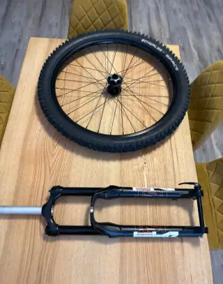 Vidlice Rst Titan air 170 + kolo 26