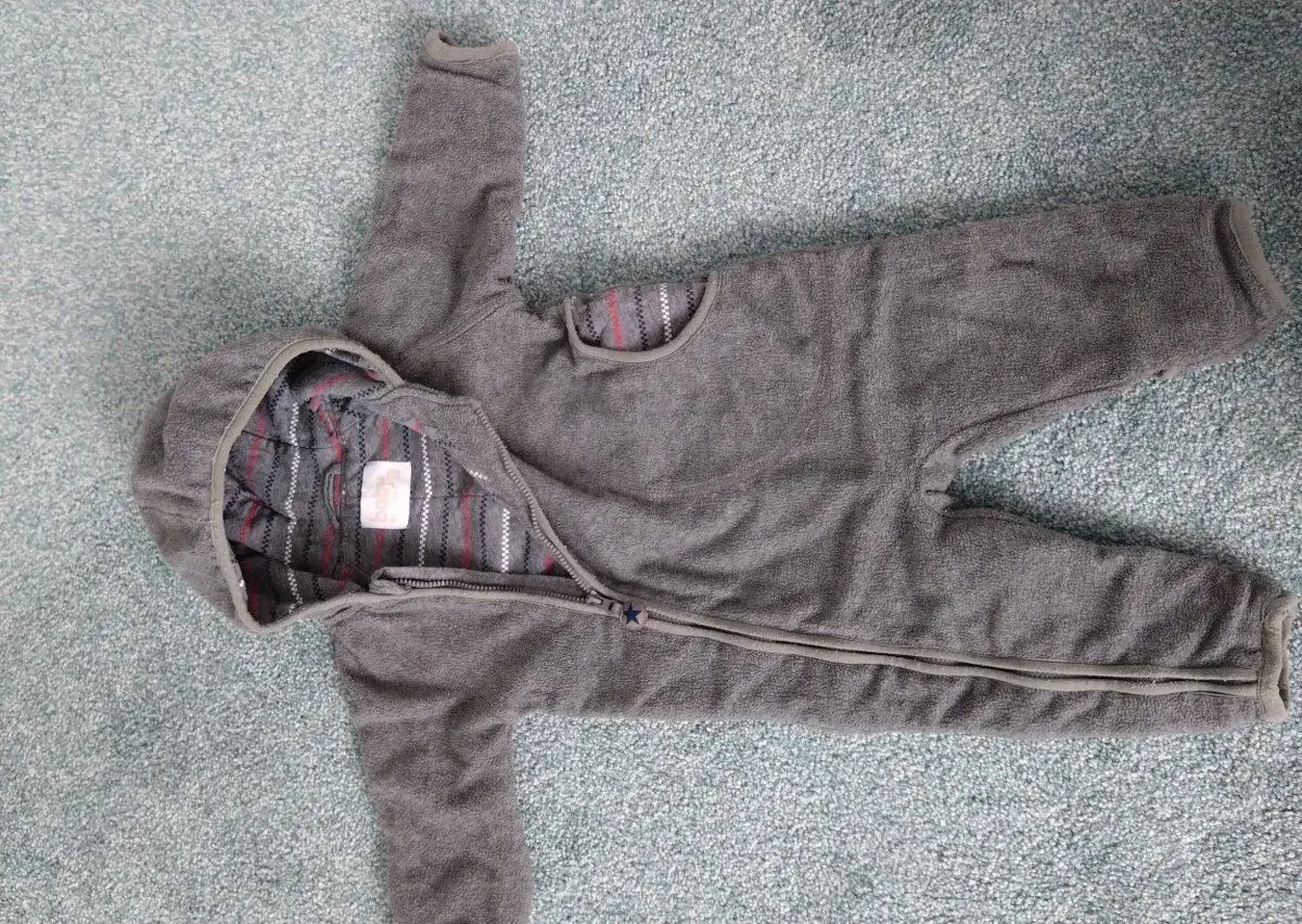 Fleece kombinéza vel. 68