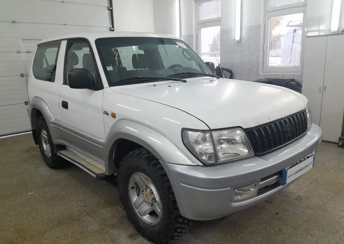 Toyota Land – 2002, 305 025 km