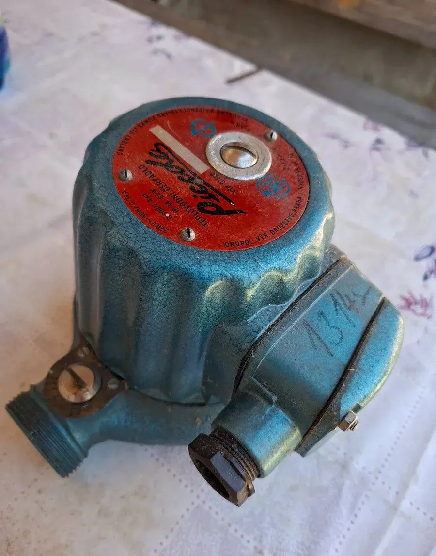 Teplovodni čerpadlo Piccola 65W