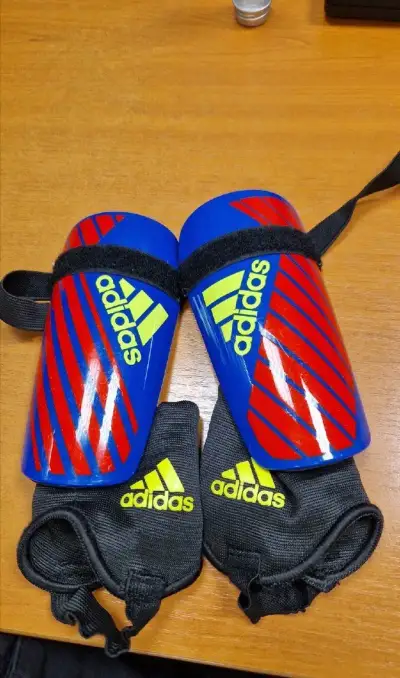 Detske chranice Adidas vel. S