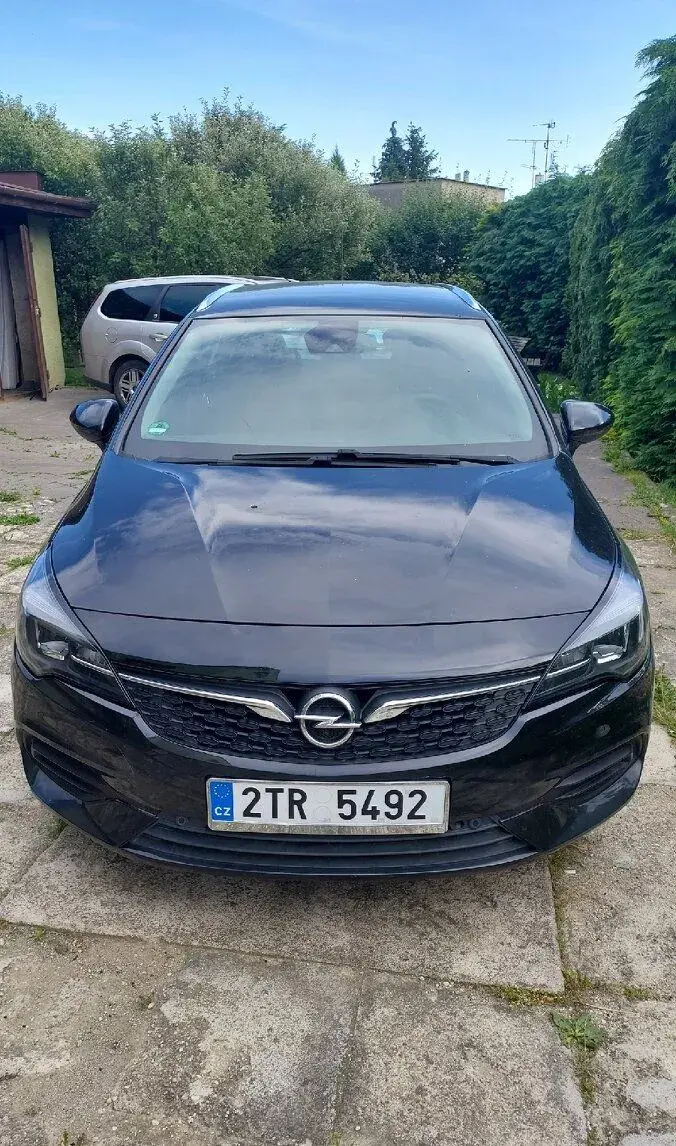 Opel Astra – 2020, 121 000 km