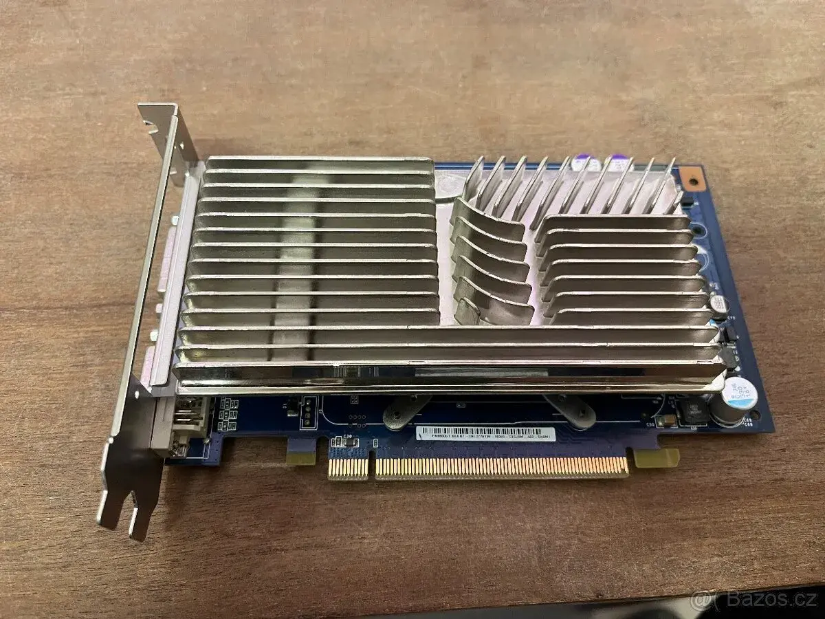 ASUS VGA nVidia EN8600GT SILENT/HTDP/256MB DDR3, 2xDVI, PCIe