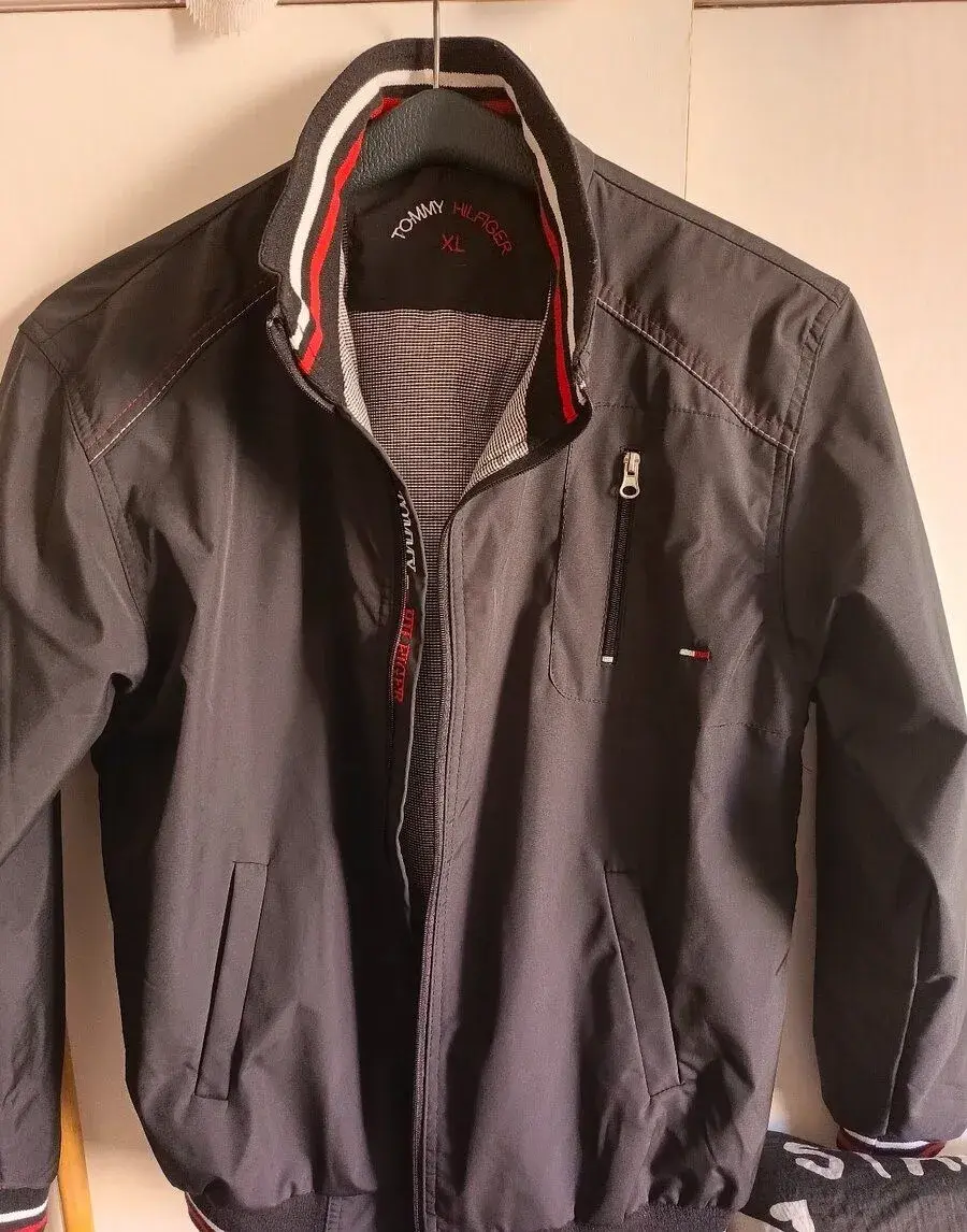 Tommy Hilfiger