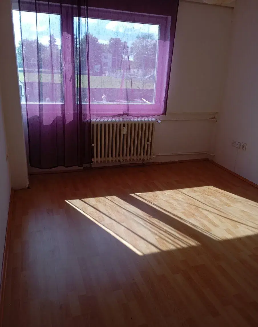 Pronájem bytu 2+1 Hrušovany u Brna.