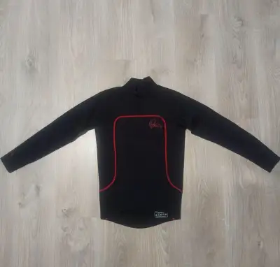 Neoprénové triko na moto.