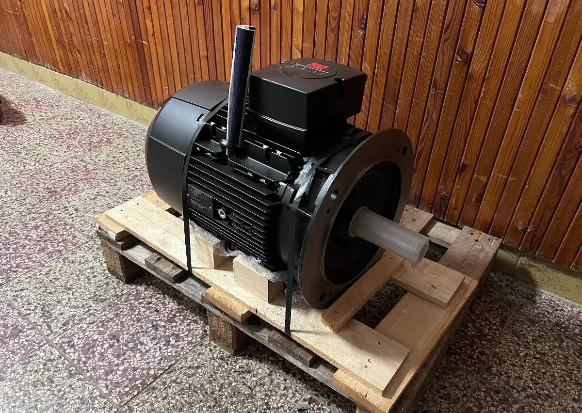 SIEMENS 11 kW motor