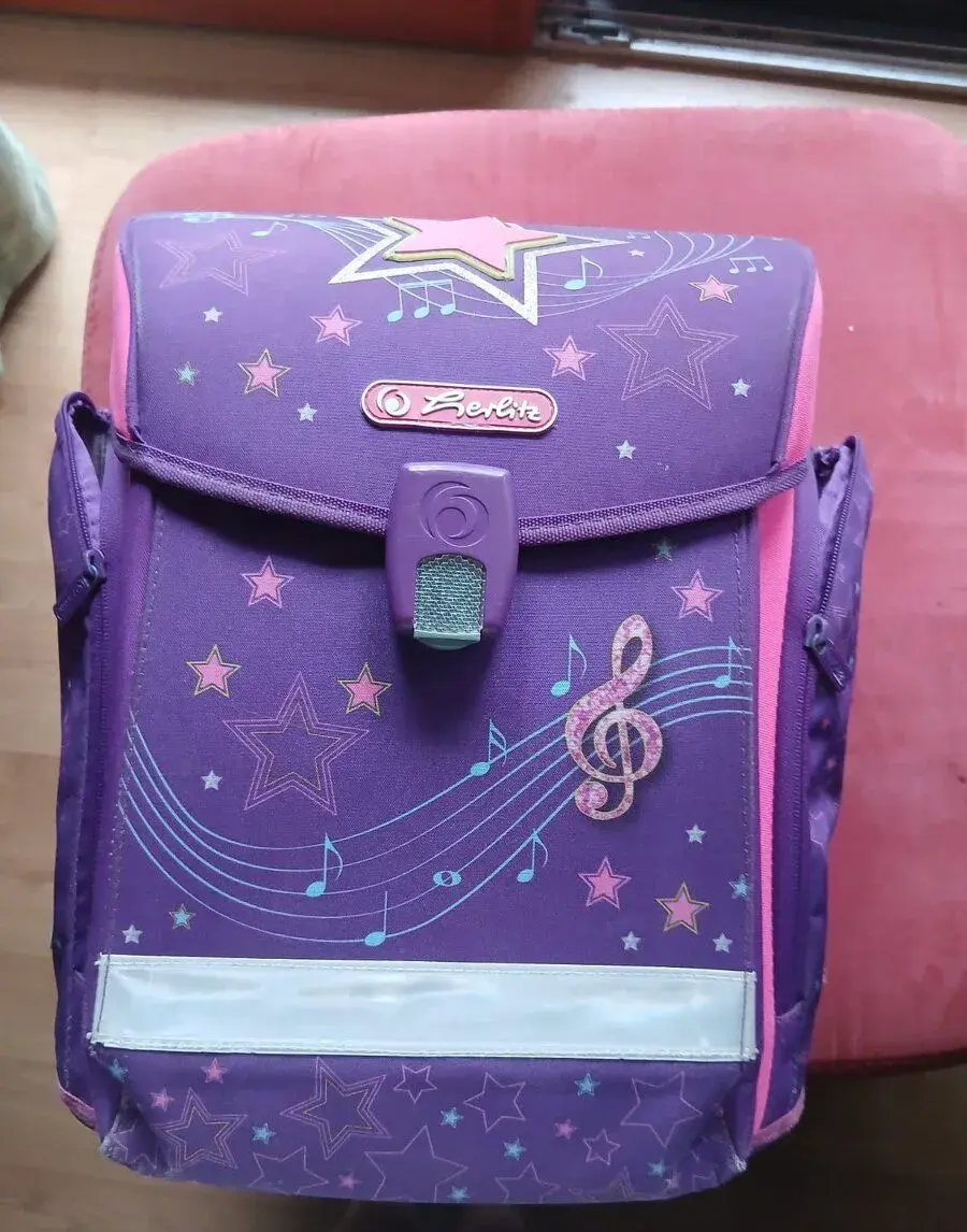 Školní aktovka Herlitz MIDI NEW.