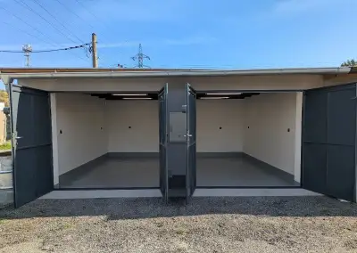 Pronájem dvojgaráže s elektřinou, 38 m², Bartošova