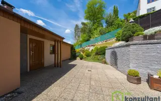 Rodinný dům s duší a nádhernou zahradou v klidném podzámčí P
