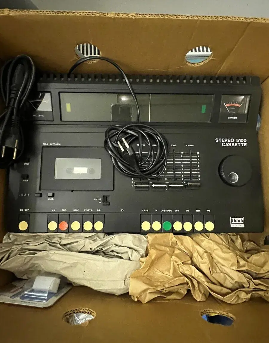 ITT schaub lorenz stereo 5100 cassette