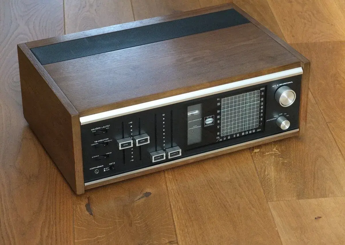 HiFi-Studio-Stereo-Neckermann 821/853(rok 1968)