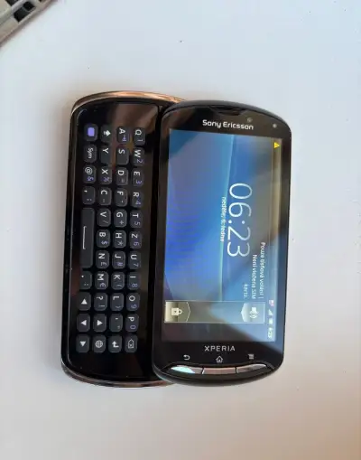 Sony Xperia Pro mk16i