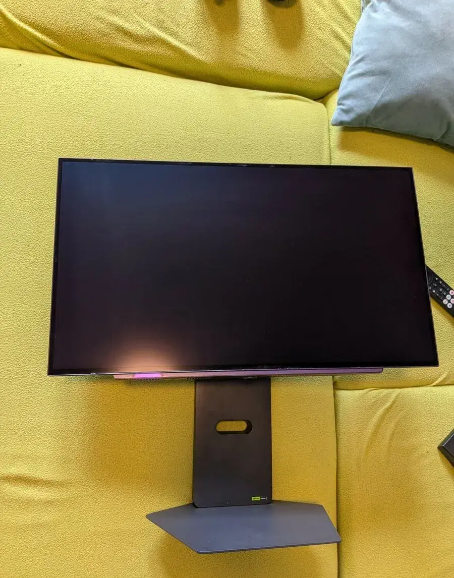 27" OLED herní monitor LG UltraGear 27GX790A-B