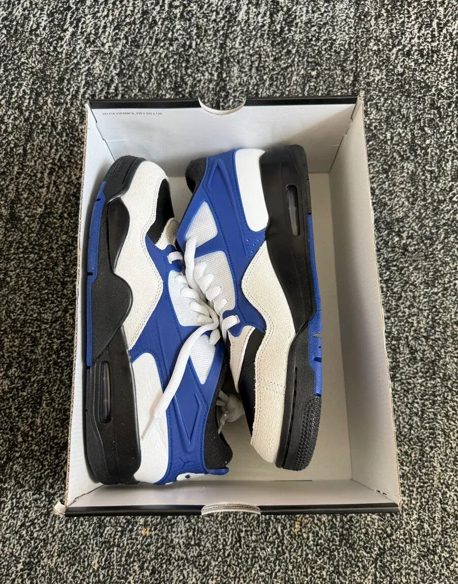 Nike Jordán 4 RM 2 kusy