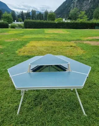 Kempingový stůl Tepee pro 6 osob