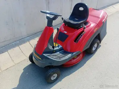 Zahradní traktor Castelgarden XF130