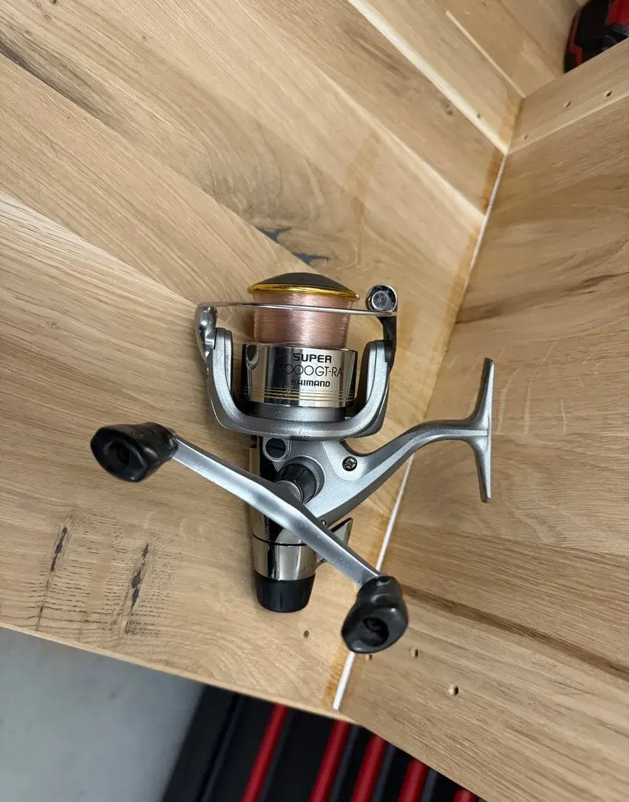 Naviják Shimano Super GTM 4000 stříbrný