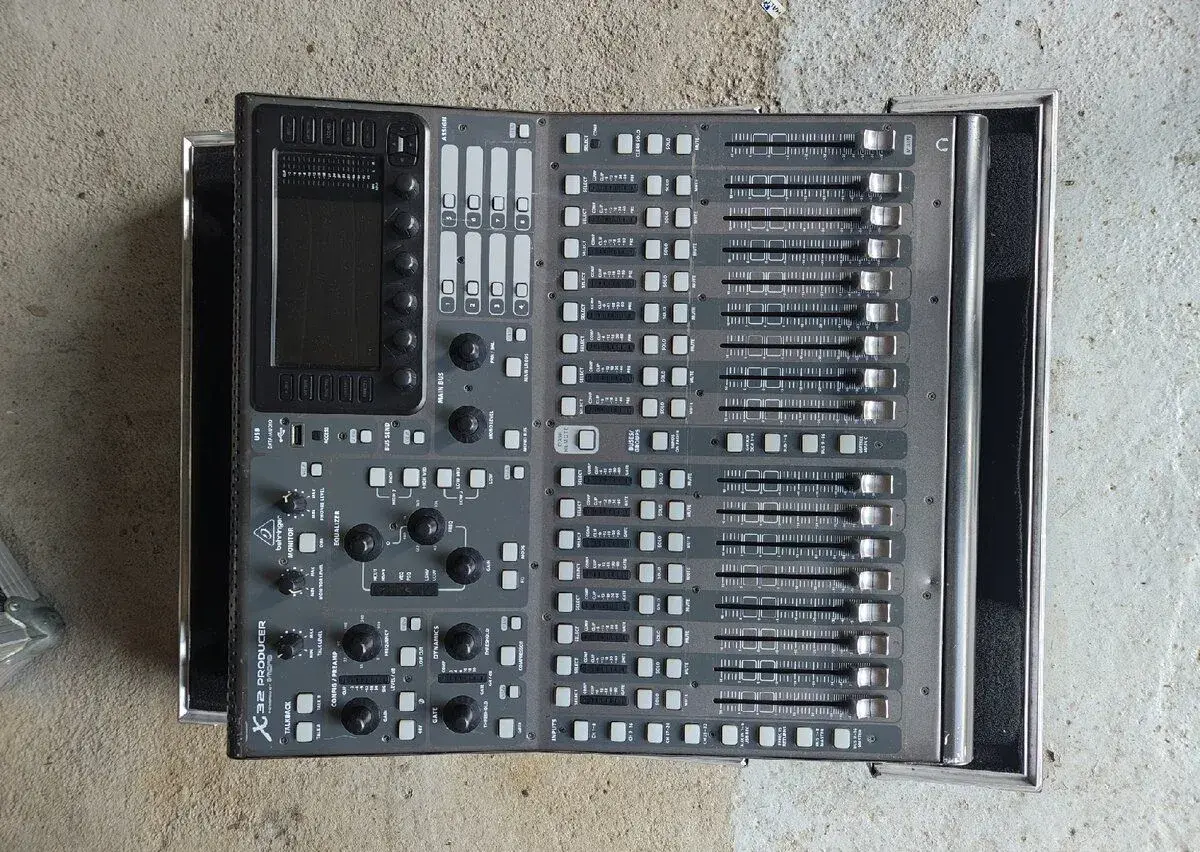 Behringer x32 Producer