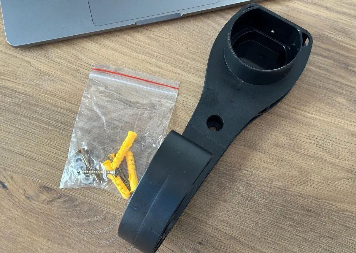 Drzak nabijeciho kabelu type2 - novy