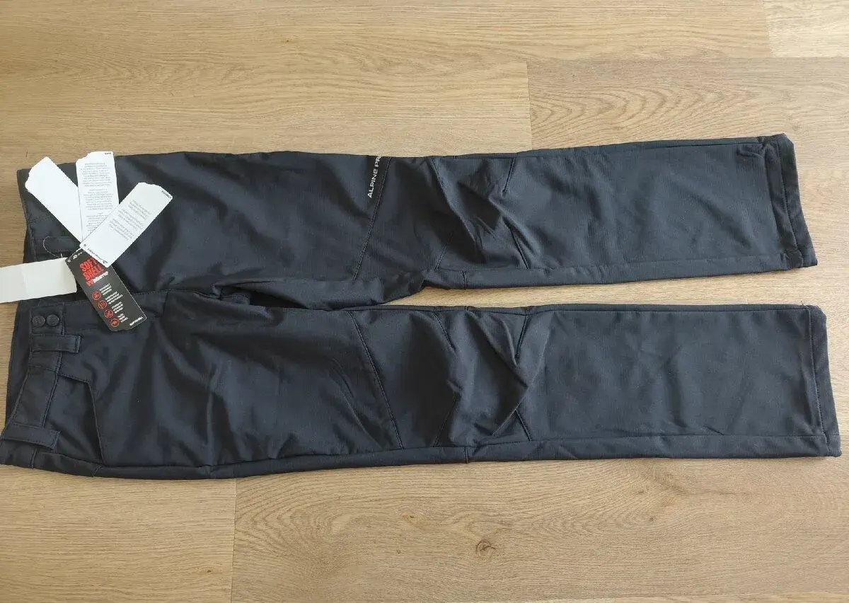Nové dámské outdoorové kalhoty Alpine Pro